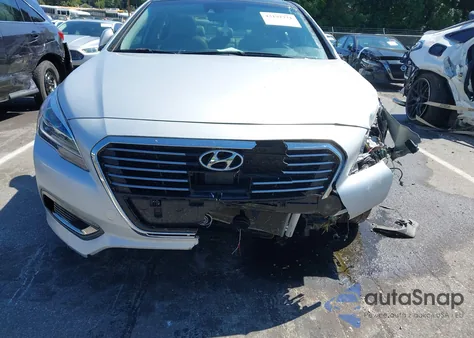 2016 Hyundai Sonata Hybrid Limited z USA, uszkodzony, nr VIN KMHE34L1XGA017347